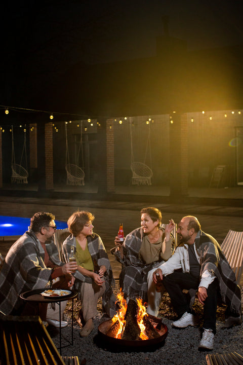 Soirée au chalet : 5 idées simples pour profiter une fois la nuit tombée